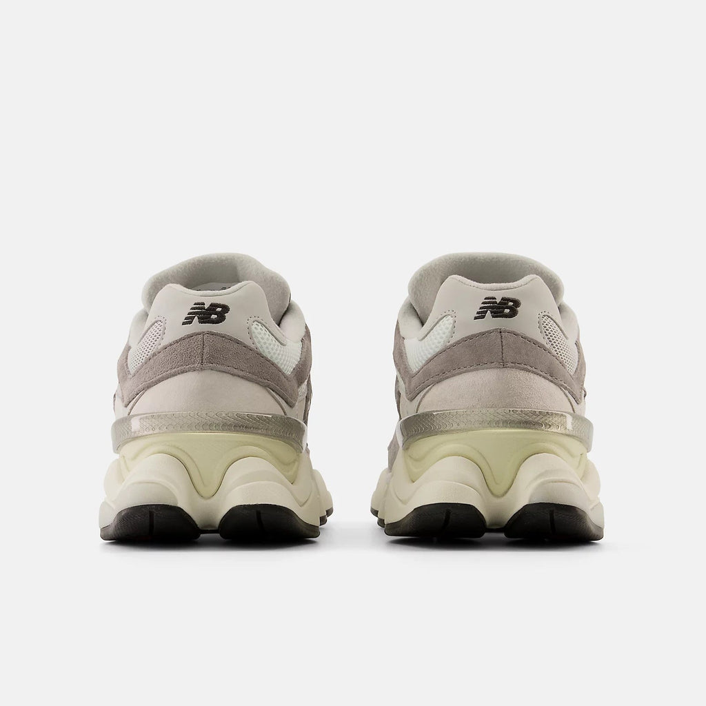 Zapatillas NEW BALANCE HERITAGE 9060 GRY